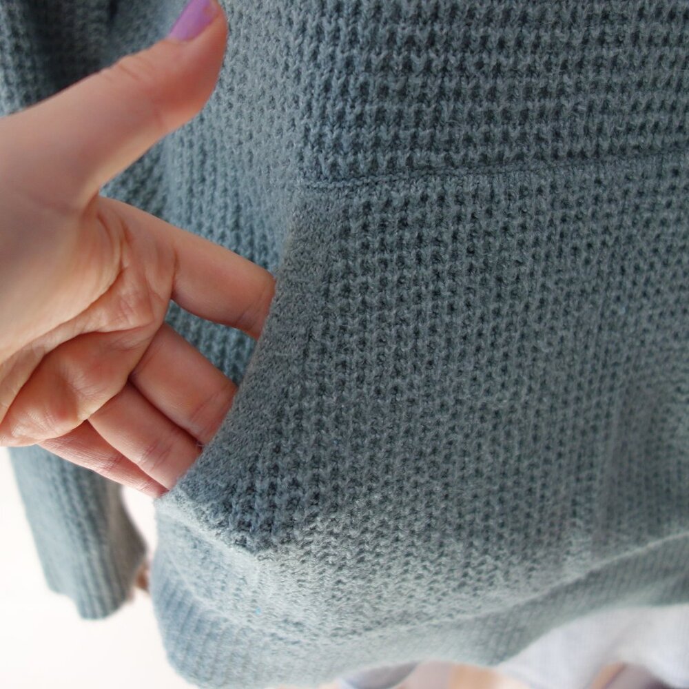 Aerie Waffle Knit Hoodie Sweater Overcast Green Oversized (XS) NWOT! - Picture 9 of 12